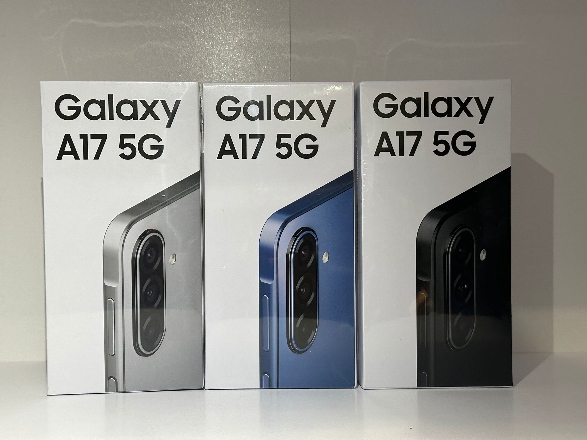 Samsung Galaxy A17 5G | verschiedene Farben | 8GB | 256GB | NEU, versiegelt