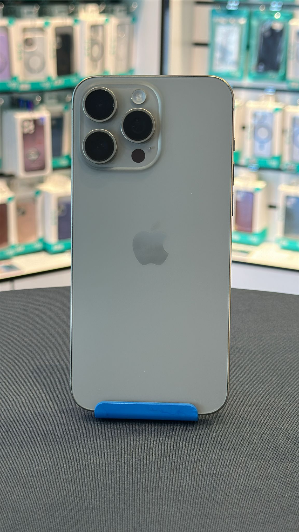 Apple iPhone 15 Pro Max | Dessert Titanium | 512GB | Garantie -TOP-Zustand